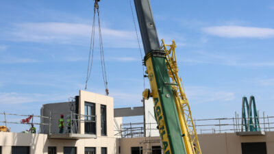 Los costes de construcción suben un 4,2% empujados por la mano de obra y los materiales